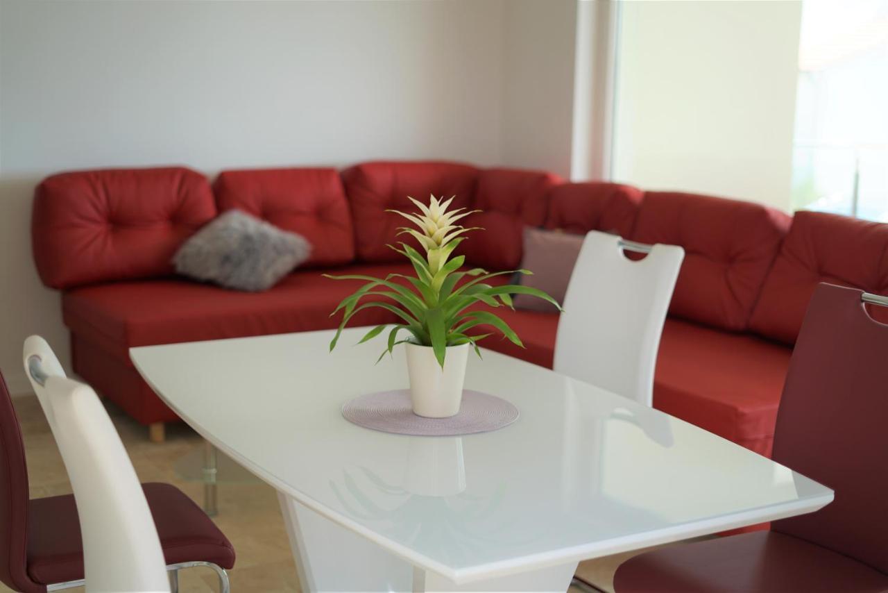 Villa M - Your Business & Holiday Apartment In Šibenik Eksteriør billede