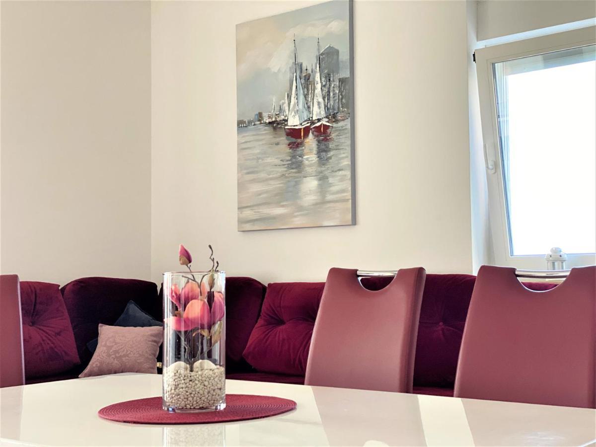 Villa M - Your Business & Holiday Apartment In Šibenik Eksteriør billede