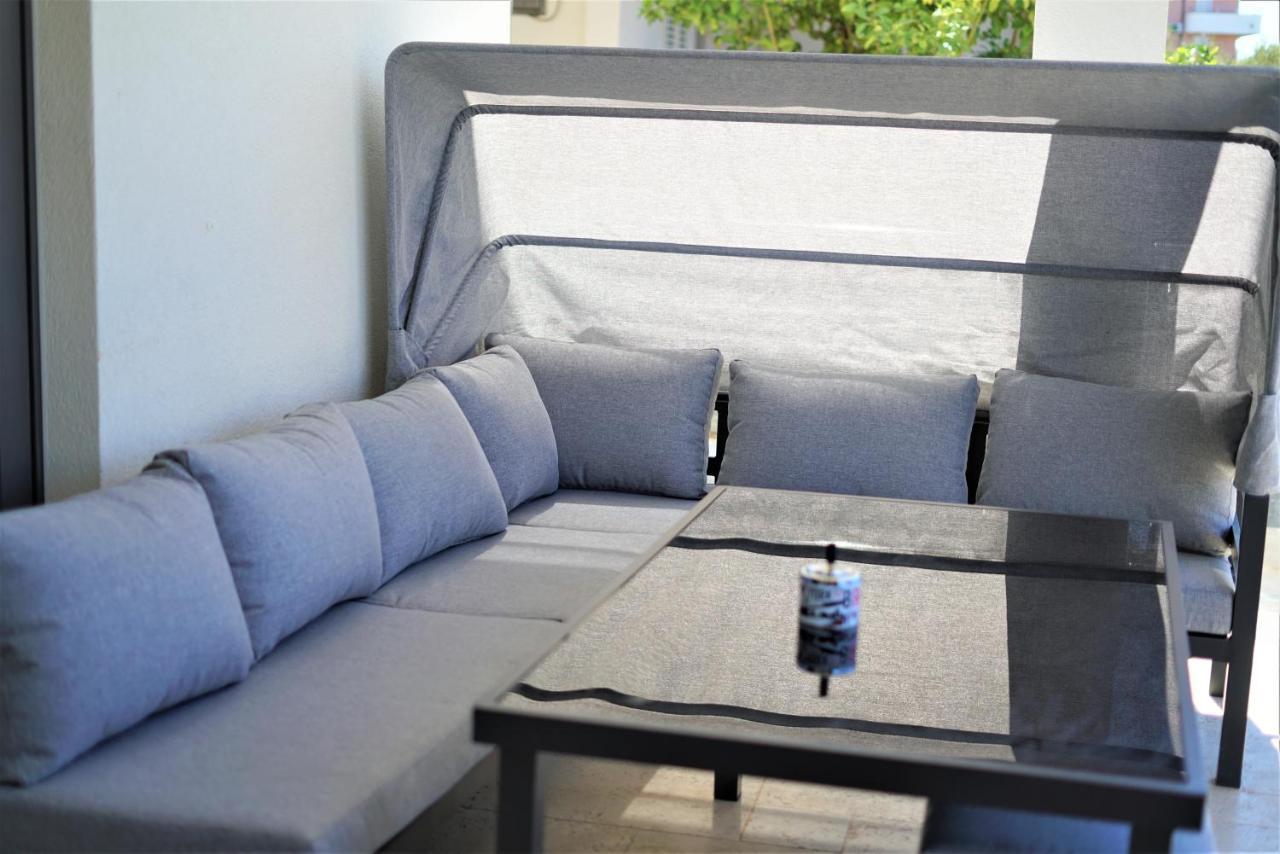 Villa M - Your Business & Holiday Apartment In Šibenik Eksteriør billede