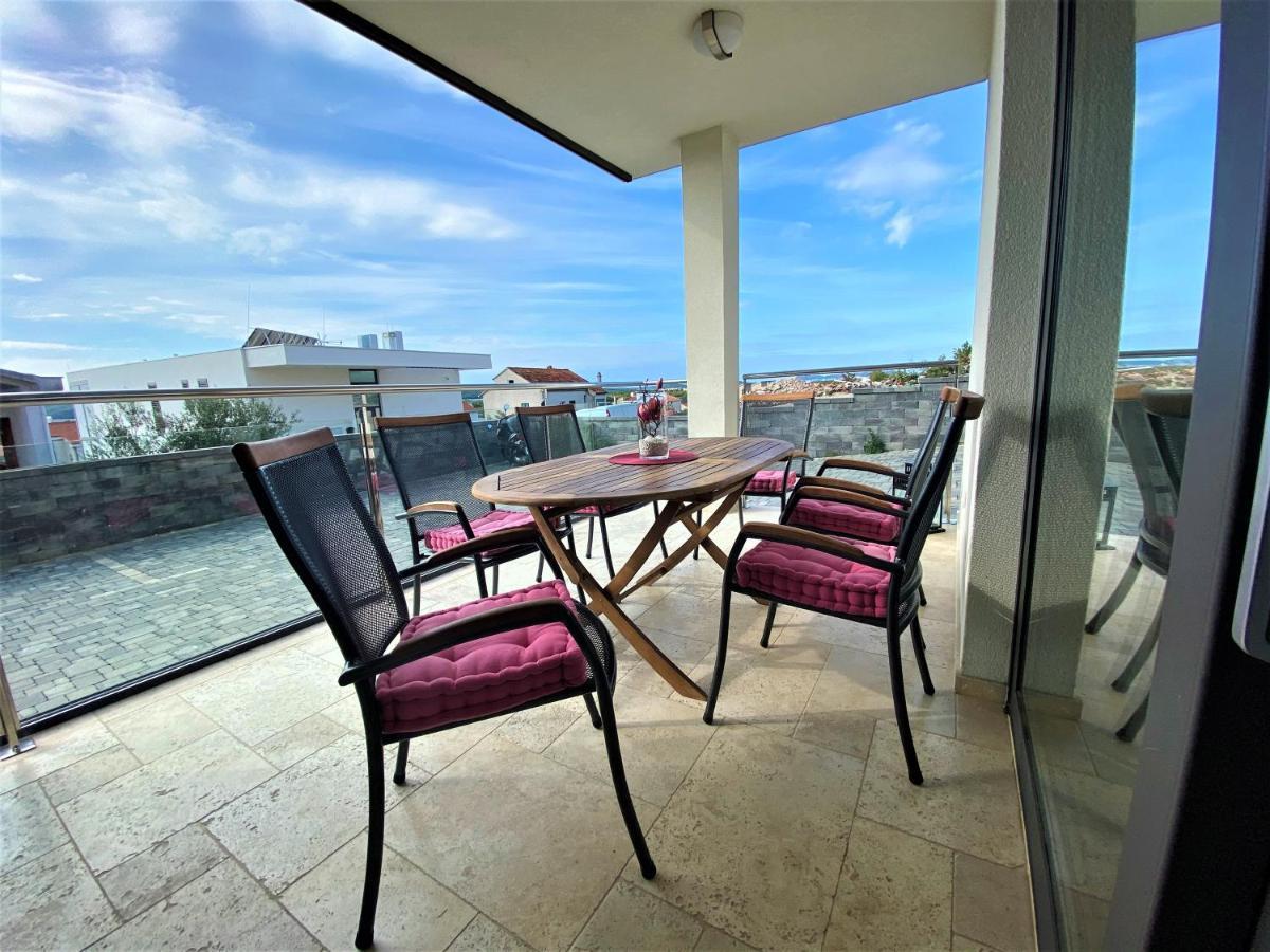 Villa M - Your Business & Holiday Apartment In Šibenik Eksteriør billede