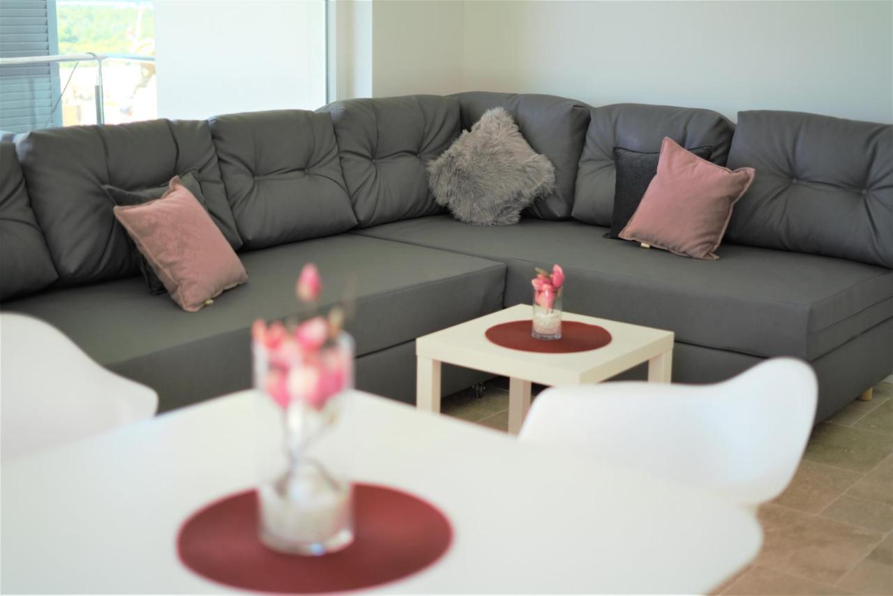 Villa M - Your Business & Holiday Apartment In Šibenik Eksteriør billede